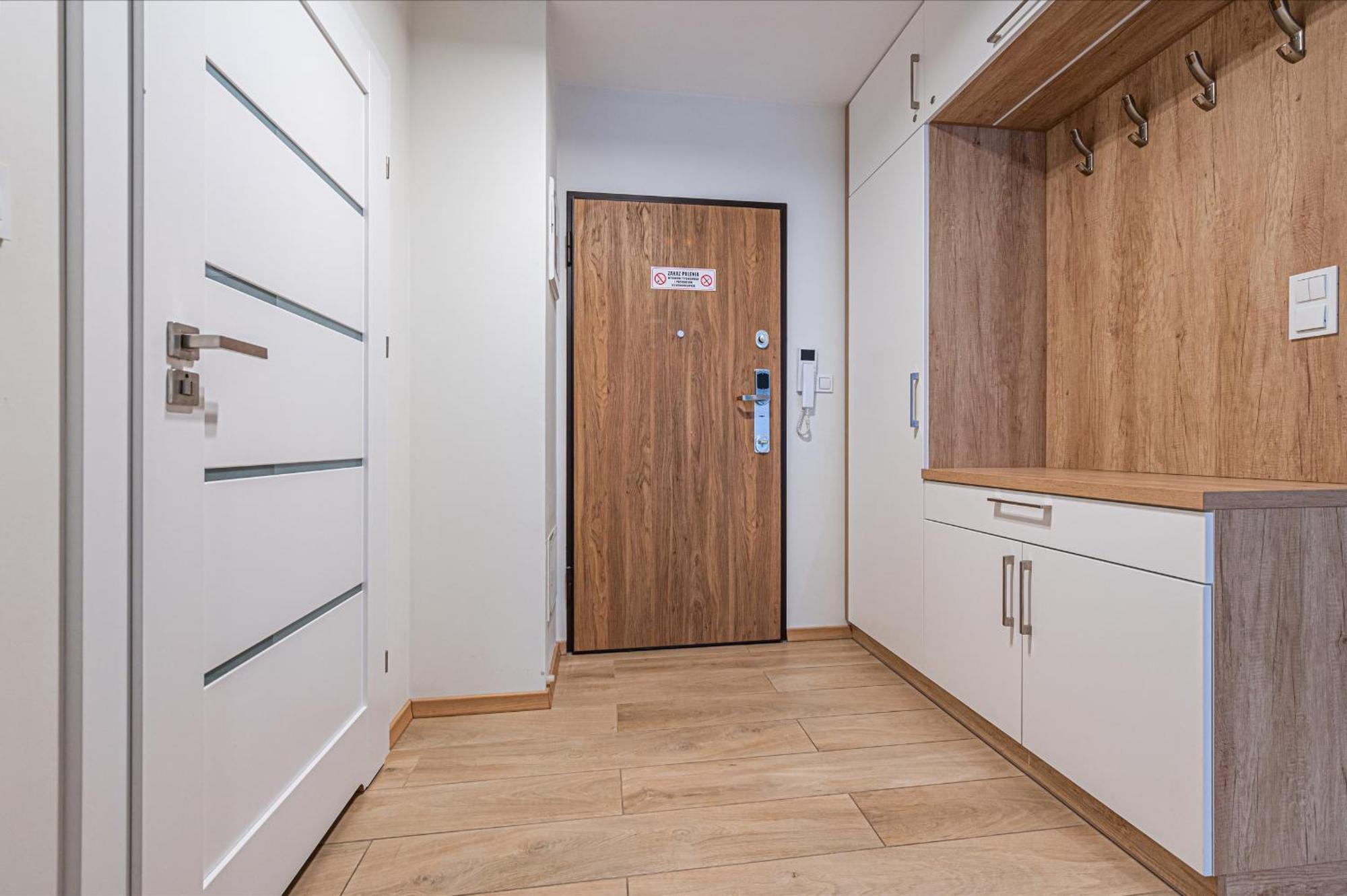 Tri-City Apartament Posejdon Gdansk Bagian luar foto