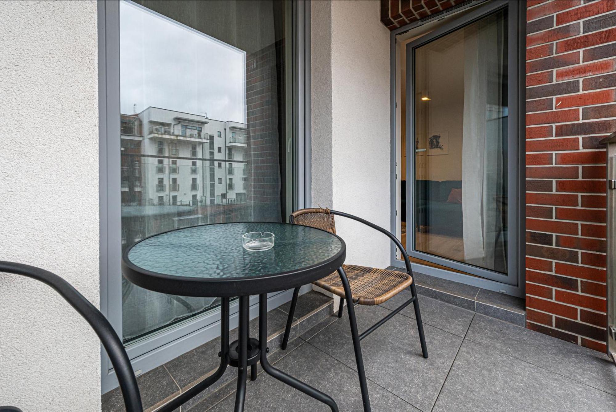Tri-City Apartament Posejdon Gdansk Bagian luar foto